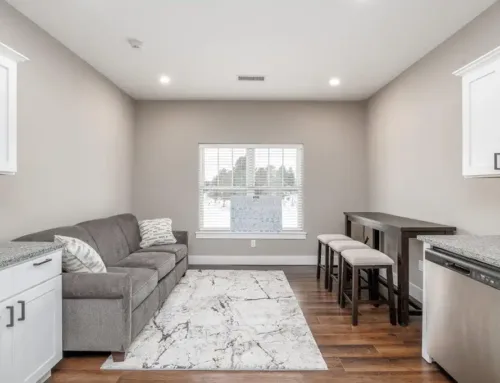 Guest Suite – Living Room