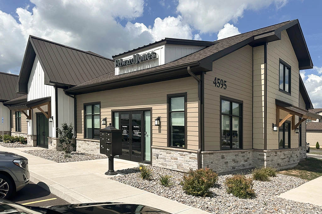 Clay Marketplace Store - Edward Jones