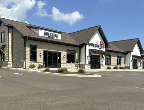 Clay Marketplace Stores – Salt City Coffee and Greenies Golf Lounge